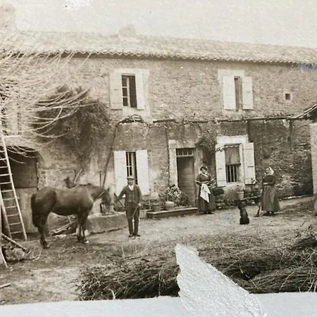 ゲストハウス Chez Vero D'hotes & Maison En Pierre Contemporaine *