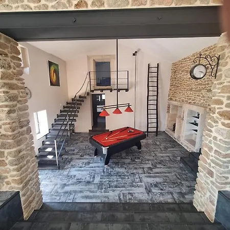 Chez Vero D'hotes & Maison En Pierre Contemporaine Gasthuis *