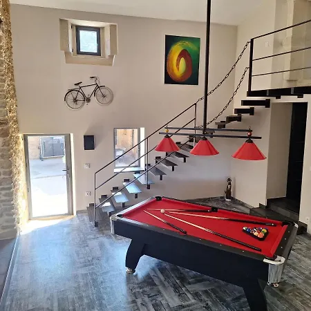 Chez Vero D'hotes & Maison En Pierre Contemporaine Gasthuis *