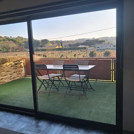 Гостевой дом Chez Vero D'hotes & Maison En Pierre Contemporaine